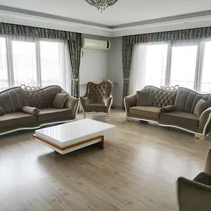 Efeler Vip Apart ترابزون